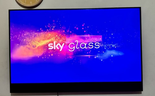 Sky glass uhd qled - sky,