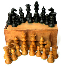 Antique STAUNTON Boxwood Felted Chess Set  in Box King 7 cm