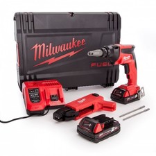 Milwaukee M18FSGC-202X 18V