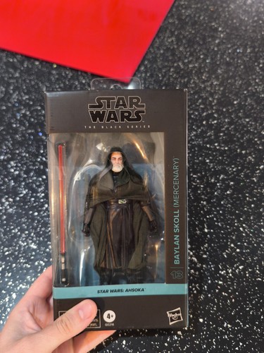 Star wars the black series - star,