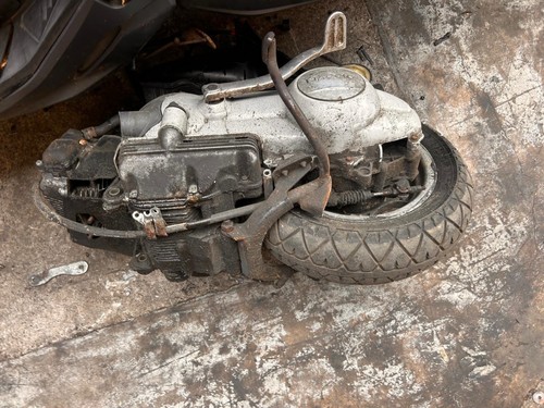 2001 vespa et4 engine - et4,