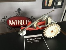 Beautiful Thompson traveling