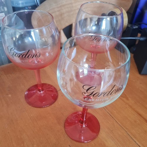 Gordon premium pink gin - gordon's,