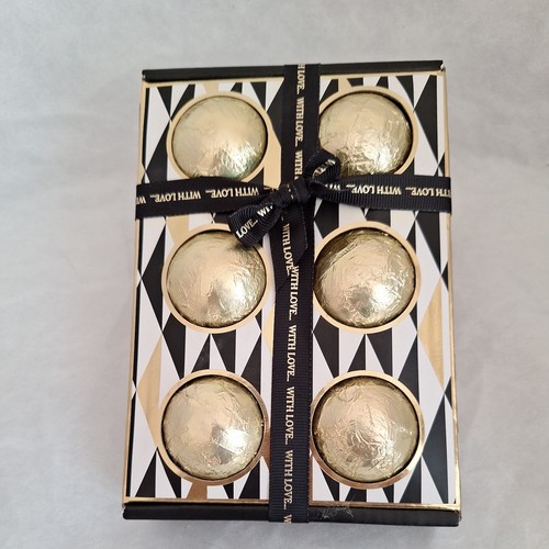 Baylis and harding luxury bath - harding,