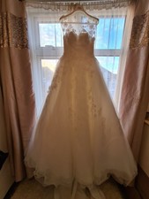 Incredible pronovias ball gown - incredible,