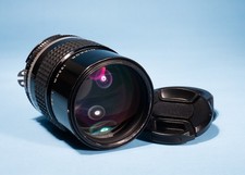 Nikon nikkor 135mm - f/2.8, prime