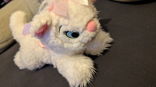 Disney store exclusive marie - disney,