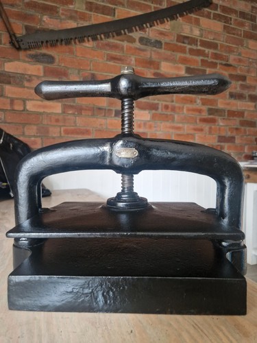 Antique 19th century cast iron - antique,