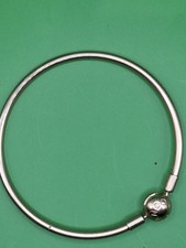 Beautiful Pandora Moments Rose Gold Bracelet