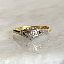 18 ct Gold Diamond Heart