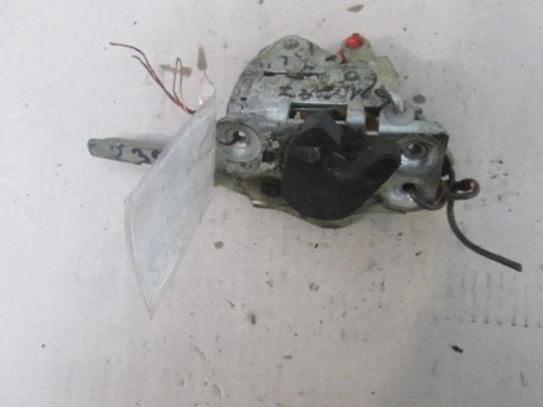 Fiat w126 front left - front,