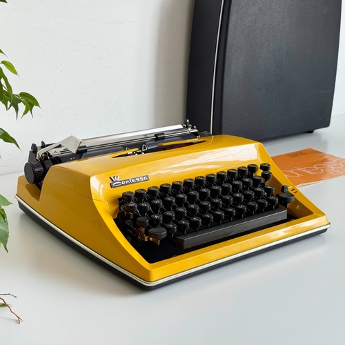 Triumph contessa typewriter - triumph,