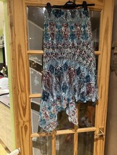 Michele Hope lace skirt 14/16