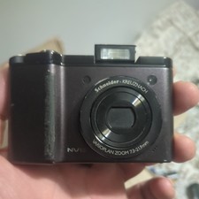 SAMSUNG VLUU NV15 Camera