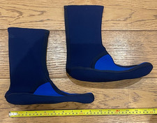 Neoprene Wetsuit Bootees. Size M: UK 7-8. Excellent Condition!
