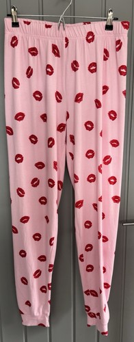 Pink and red kiss - pink, cuffed