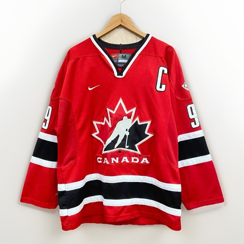 Vintage canada home - vintage, hockey