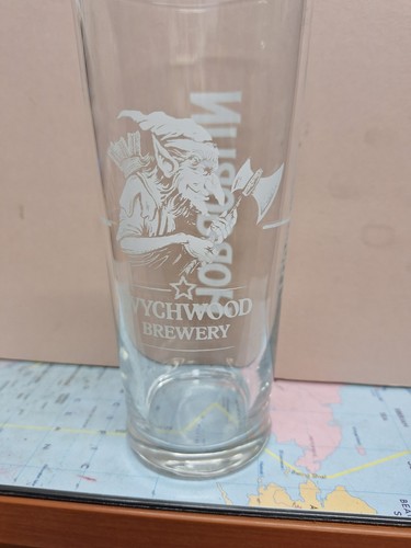 Hobgoblin one pint - one, beer