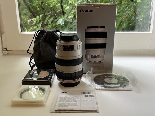 Canon 300mm 5 - 70-300mm, f/4-5.6l