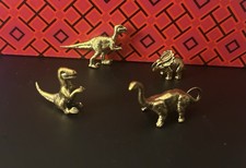 Bronze Dinosaur Statue, Home
