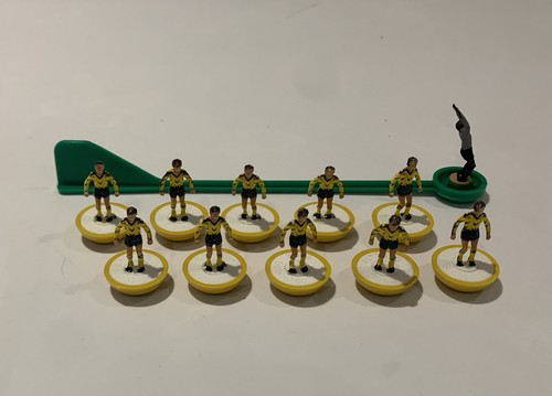 Subbuteo lightweight 743 - lightweight,