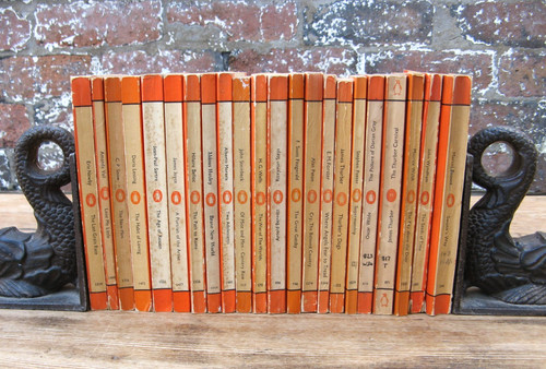 Vintage orange penguin - 22,