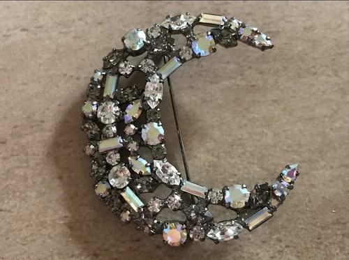 Carolee crescent moon - crescent, brooch