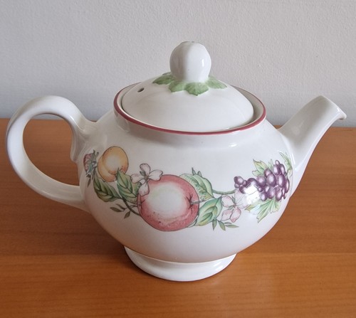 Vintage boots orchard tea pot - orchard,