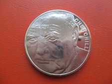 Scarce 2015 Churchill five pound coin in capsule                     (ref  S464)