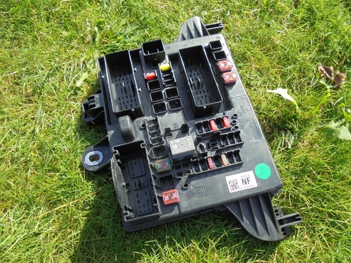 Vauxhall insignia fuse board - vauxhall,