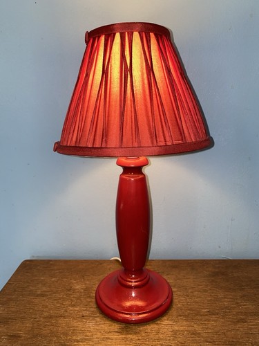 Vintage painted wood lamp - painted,
