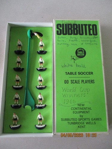 Subbuteo heavyweight team - team, 156