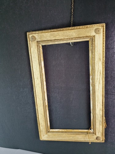 Antique bleached picture frame - bleached,