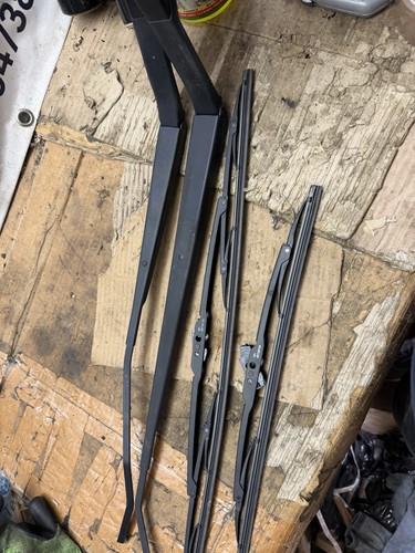 Mitsubishi colt wiper - wiper, arms