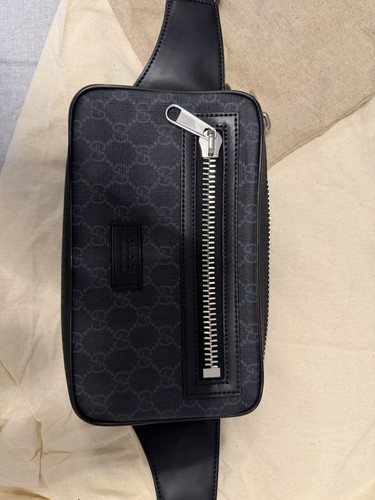 Gucci supreme crossbody - gg,