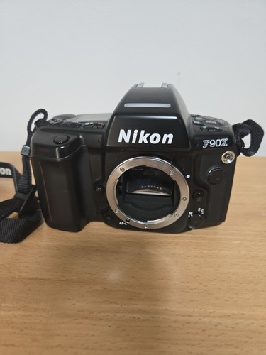 Nikon f90x 35mm film - film, camera