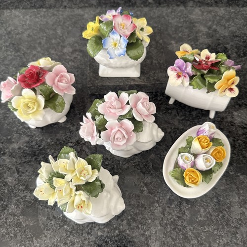 Aynsley hand modelled painted - hand,