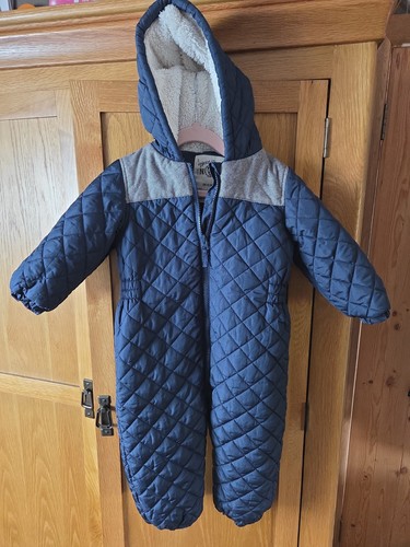 Beautiful navy blue quilted - navy,
