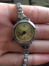 Vintage Swiss Made Men’s Watch In Used Condition