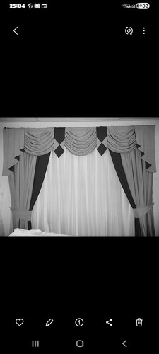 Swags and tails - swags, +