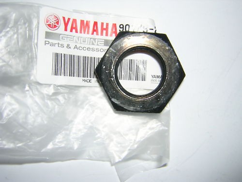 Yamaha tz750 clutch sprocket - yamaha,