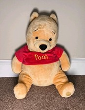 Winnie the Pooh Disney Store Genuine LARGE Soft Toy Plush 26" Child Room Gift