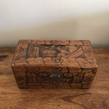 Vintage wooden box / chest -