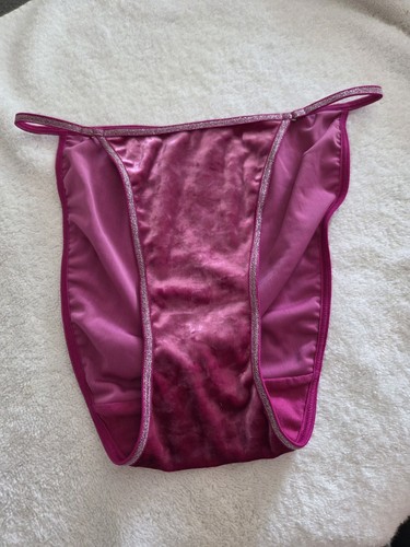 New vintage velvet victoria - vintage,