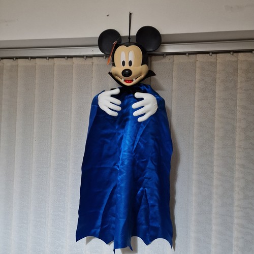 Disney vampire mickey mouse - vampire,