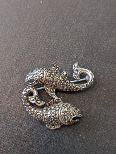 Vintage sterling silver brooch - silver,