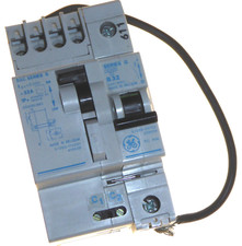 GE 32A 30mA Single Pole RCBO DOC 1/32 Series G B32 with Integrated Shunt Trip