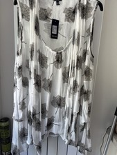 Samya Sleeveless Top Tunic