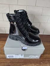 Evyn Charm K Black Patent Patent Leather Girls School Shoes/Ankle Boots Uk 9F
