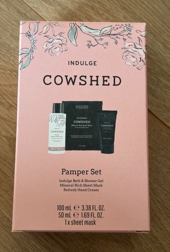 Cowshed indulge pamper set - indulge, 3